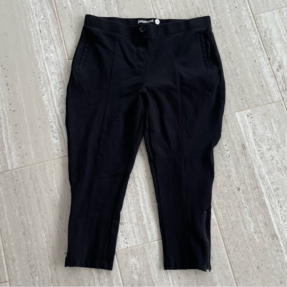 Betabrand Black Stretch Pull-On Waistband Pants